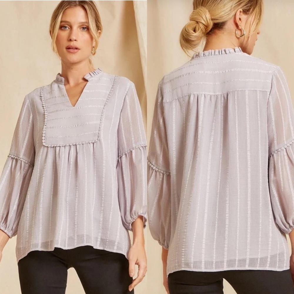 Savanna Jane grey beyond the lines grey peplum striped puff sleeve blouse size M